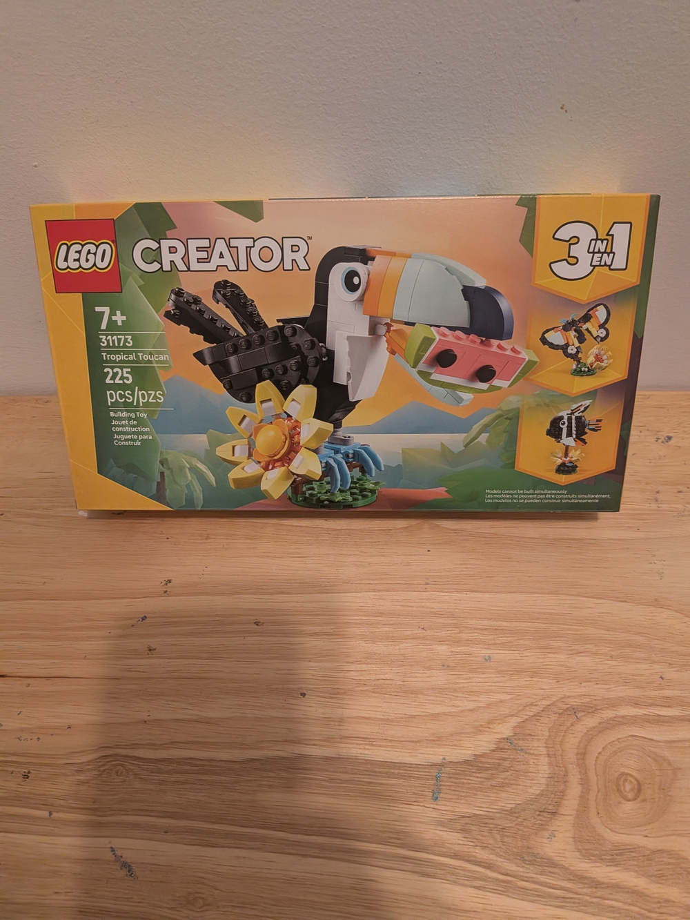 LEGO Tropical Toucan Toy - Black, White, Orange, Yellow, Light Blue, Pink, Green